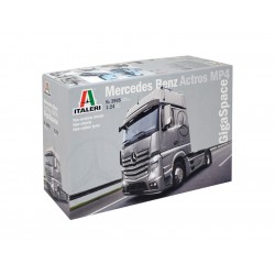 Italeri kamion Mercedes Benz Actros MP4 Gigaspace (1:24)