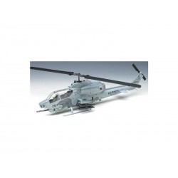 Academy Bell AH-1W SuperCobra (1:35)